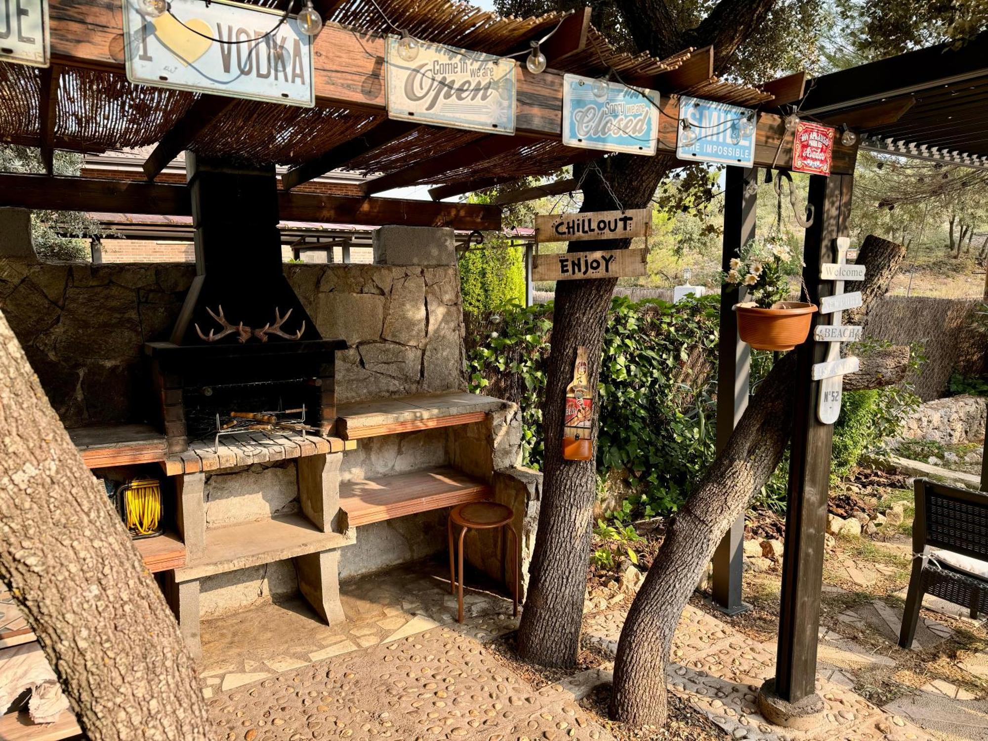 Desconexion Y Paz, Cabana En La Sierra Albalate De Zorita Dış mekan fotoğraf